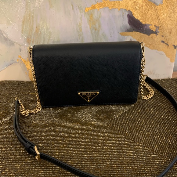 Prada Crossbody - Authentic - Picture 2 of 6